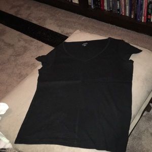 Loft Ann Taylor black v-neck tee xl
